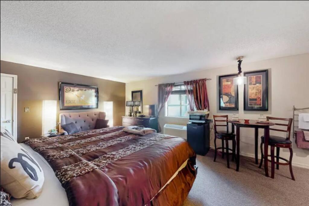 Suite Dreams 101 - Tradewinds Eureka Springs Eksteriør billede